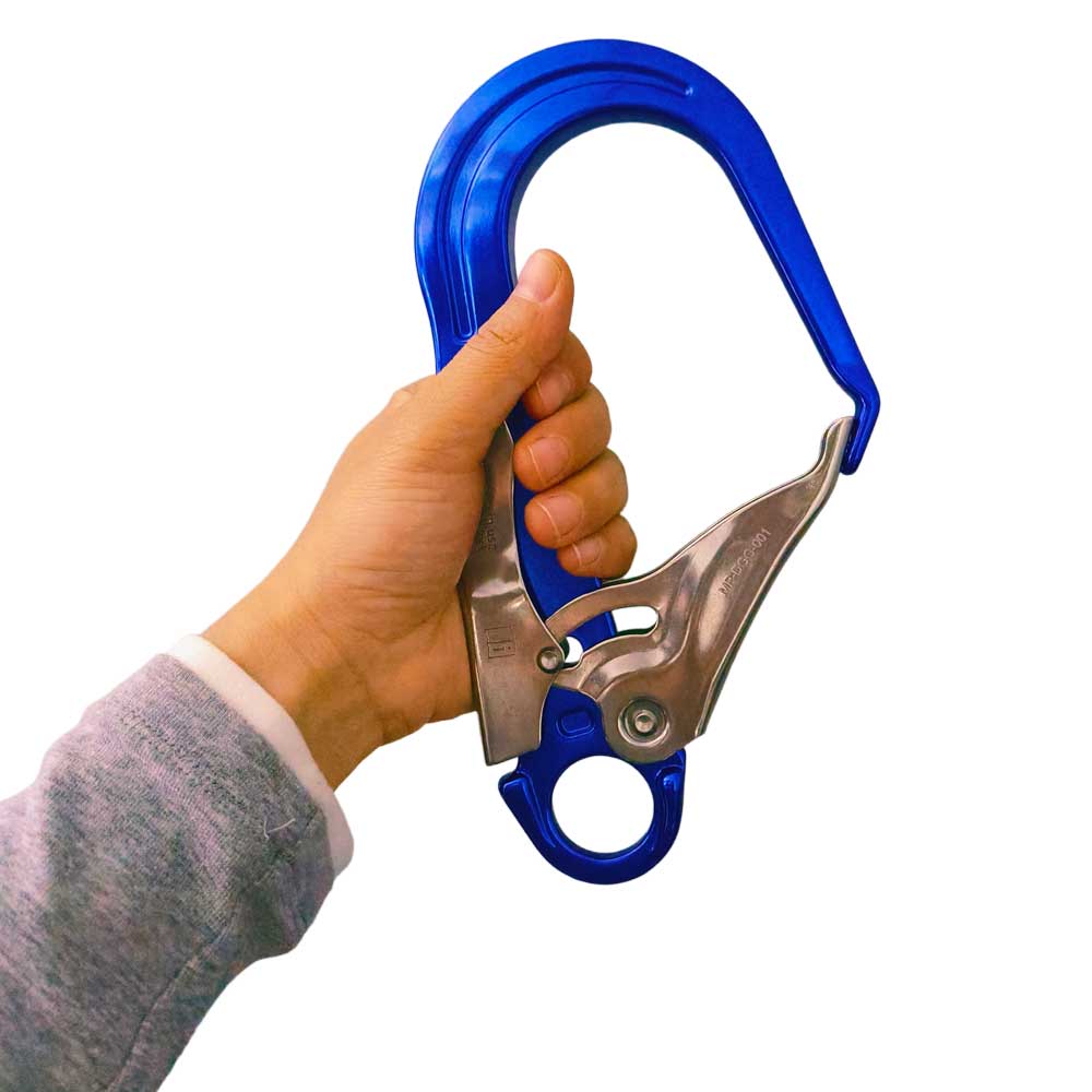 Outdoor Adventure Zipline - Heavy Duty 25KN Carabiner Large Snap