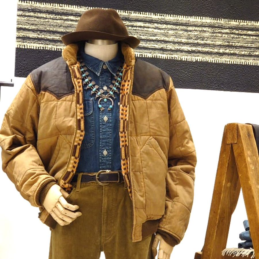Western 1960s Mountaineering a - Outdoor Adventure Outfit 评论和价格