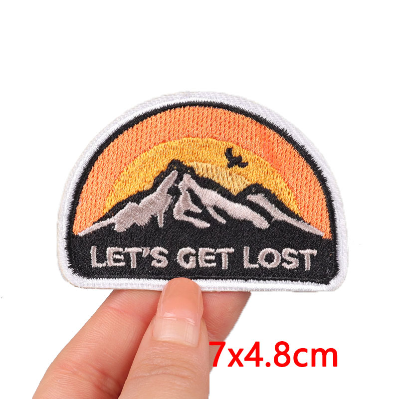Hiking Explorer Moutain Campin - Outdoor Adventure Outfit 评论和价格